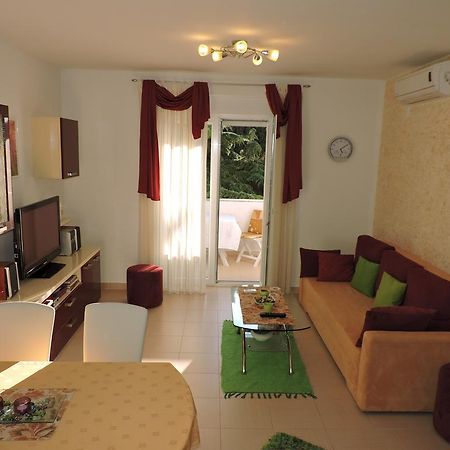 Apartman Legin Fažana Exteriér fotografie